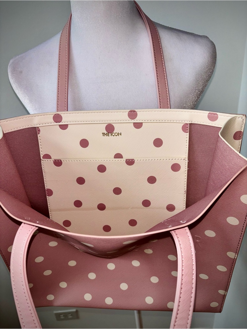 Ted Baker London NWT Pink Polka Dot Leather Tote Bag Coquette Style - Picture 10 of 13